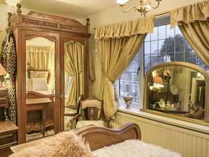 Photo 10- click for photo gallery